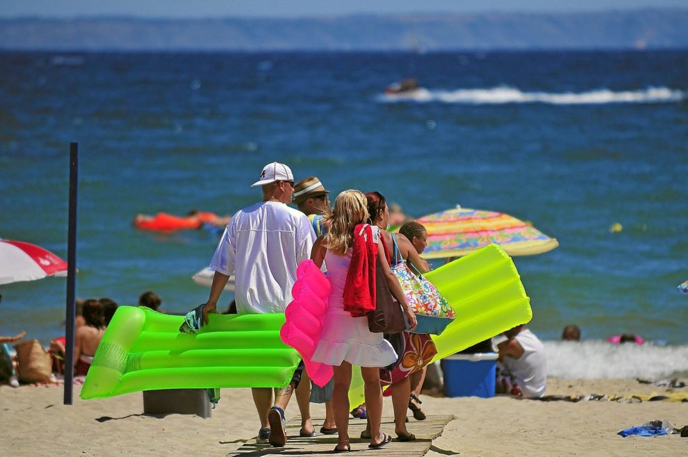 Playa de Palmanova. Esta a 20 minutos en Bus
